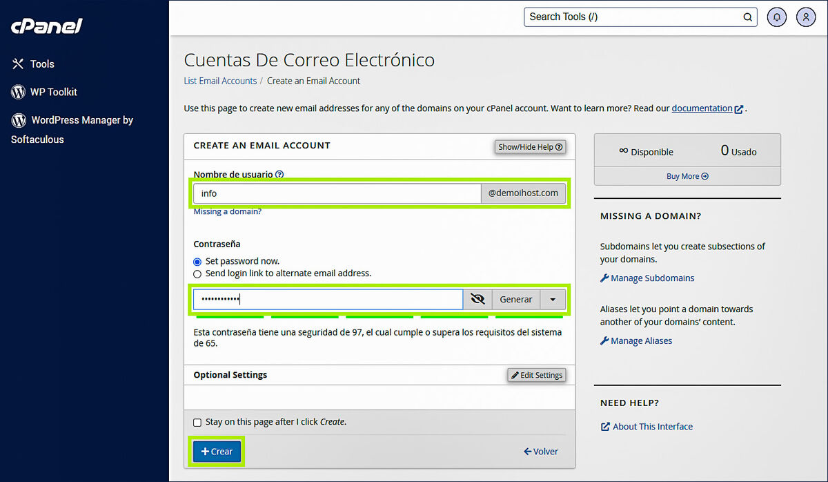 Formulario de cPanel para crear correo: nombre de usuario, dominio y contraseña destacados